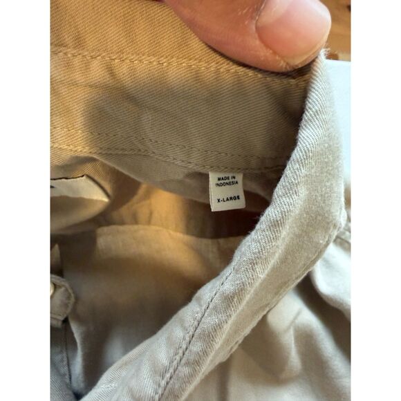 Buck Mason Draped Twill One Pocket Shirt - Picture 2 of 4